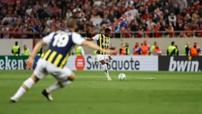 Fenerbahçe-Olympiakos TV8’de ücretsiz yayınlanacak!