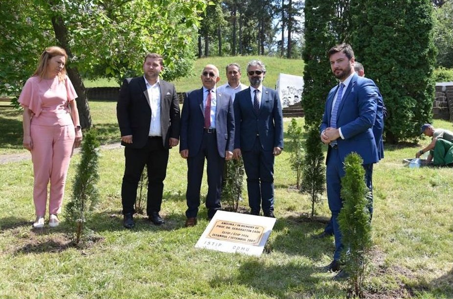 çomü arnavutluk (3).jpg