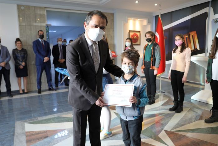 ödül2.jpg