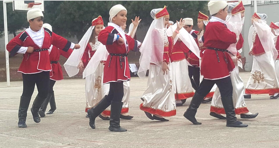 özlem kayalı emre.jpg