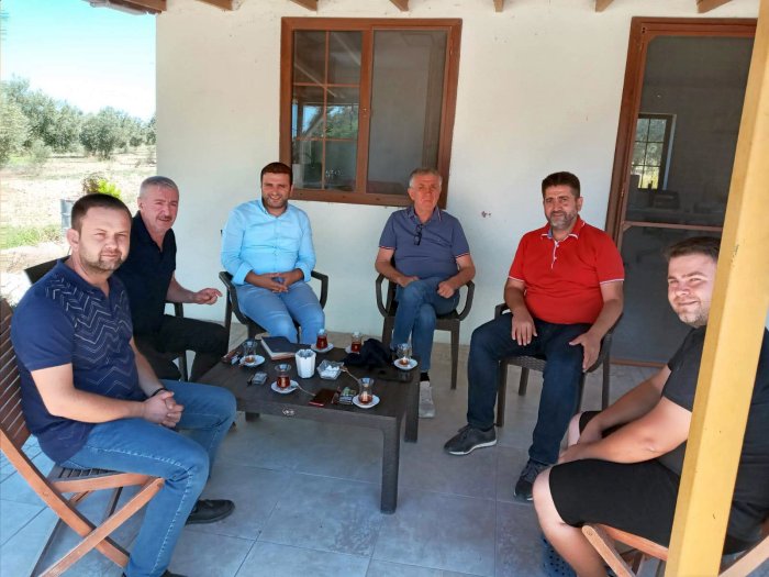 Ticaret borsası almancı (1).jpg