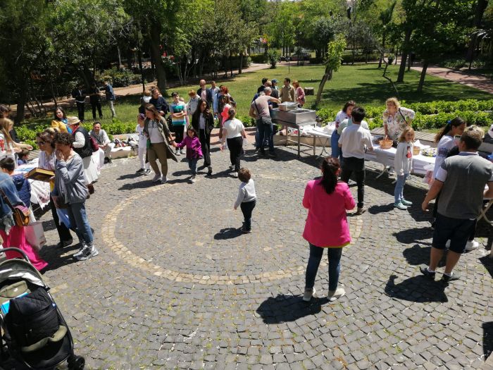 Ukrayna yardım kermesi3.jpg