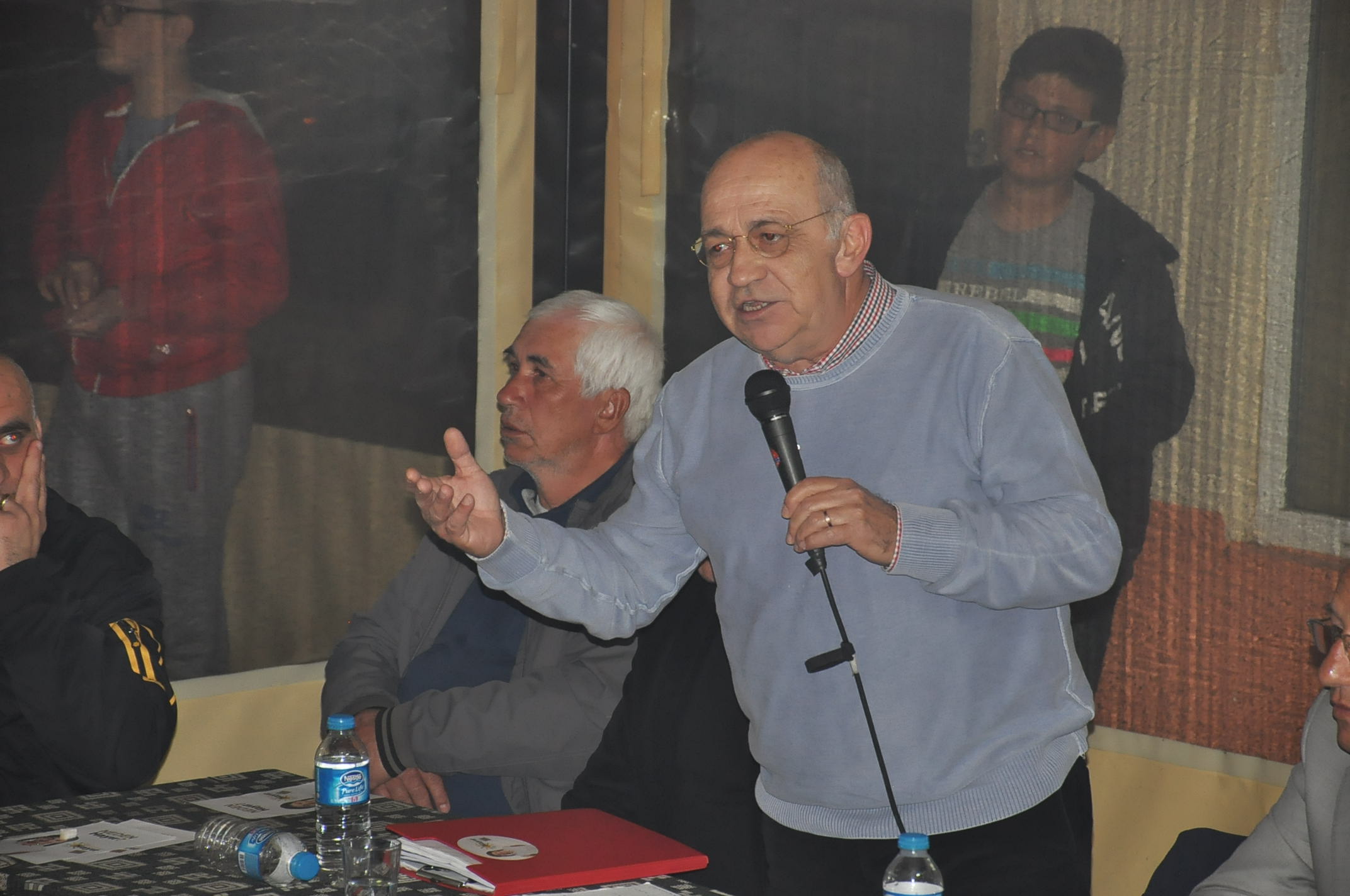 ismal özay içeri (1).JPG