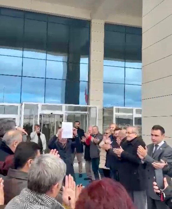 iyi parti yıldızlar mazbata (2).jpg
