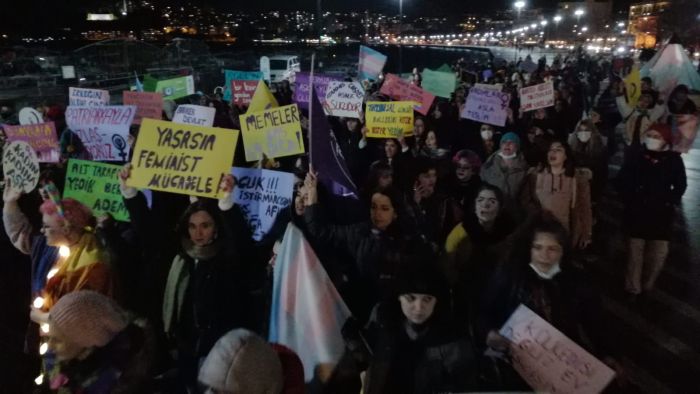 kadın1(3).jpg