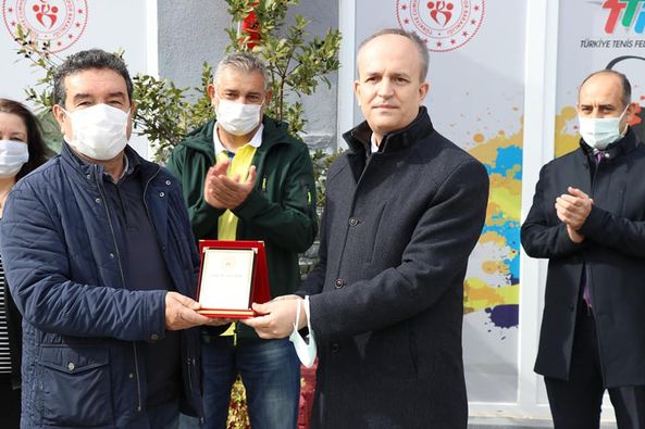 teşekkür plaketi (2).jpg