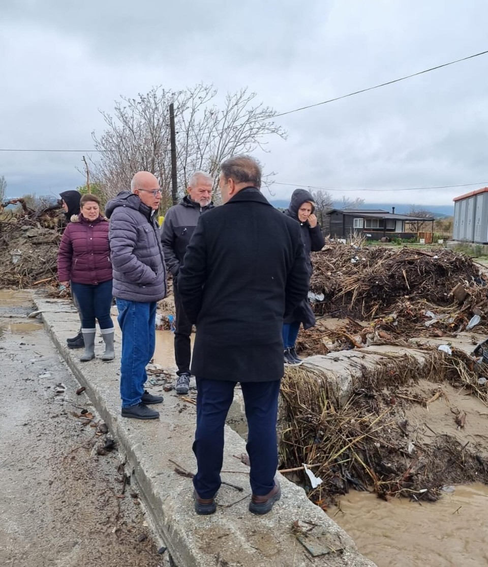 CHP’li Barışkan Kepez Çayı’nda incelemelerde bulundu