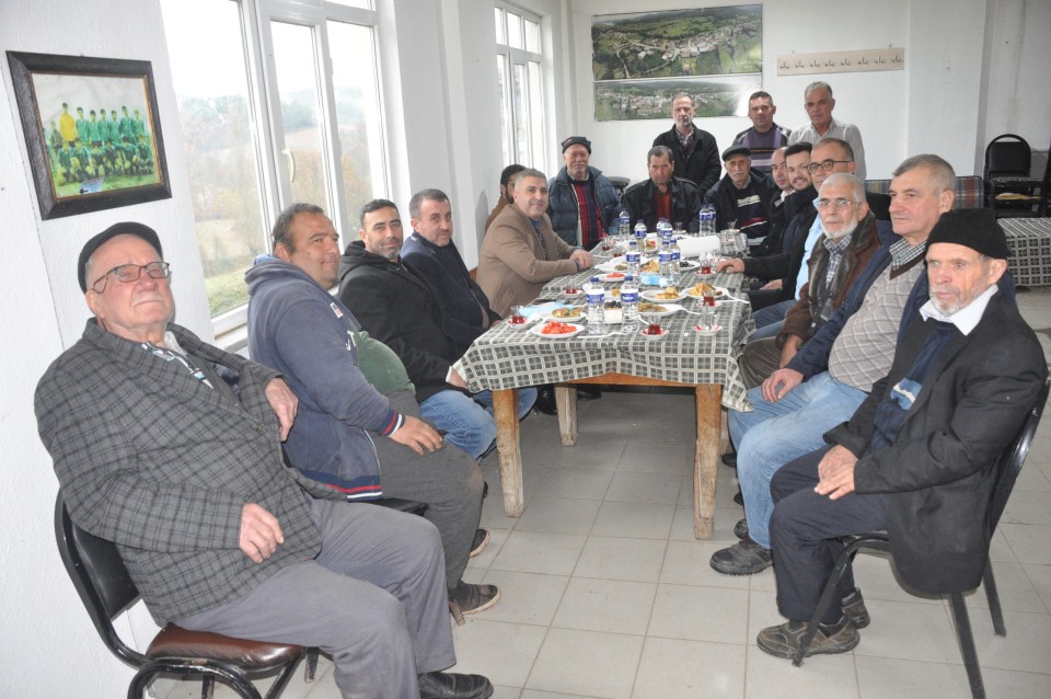 Lapseki'de Köylere Hizmet Götürme Birliğinden köy ziyareti
