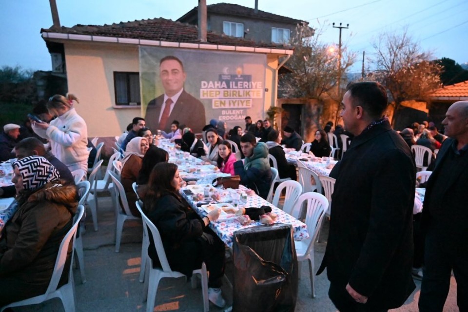 Biga’da iftar yemeği düzenlendi