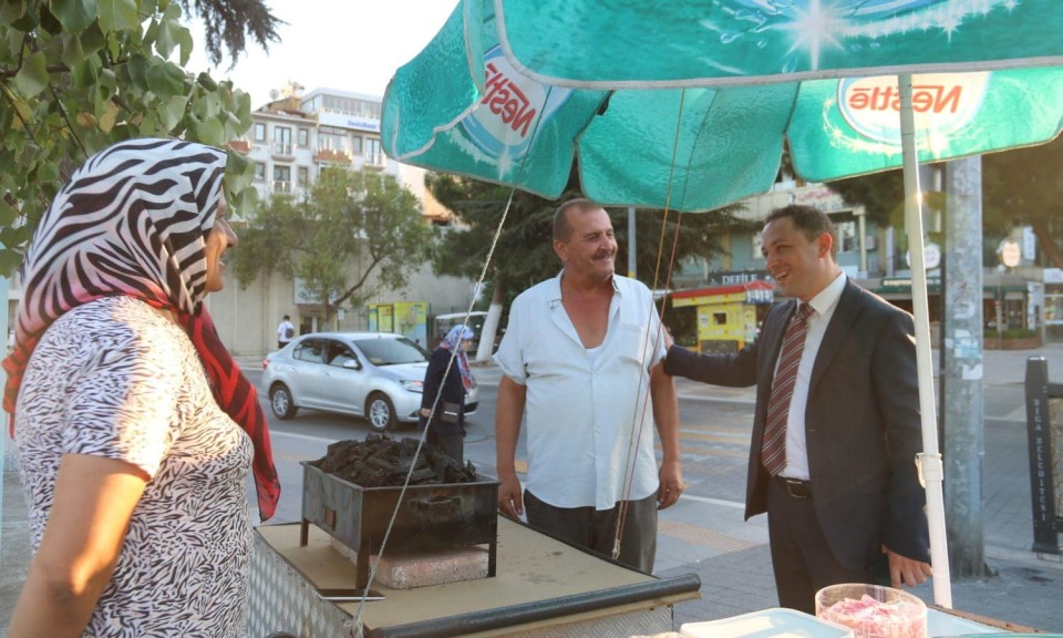 Kaymakam Kayabaşı; "Esnafımızla yüz yüze iletişim en büyük mutluluğumuz"