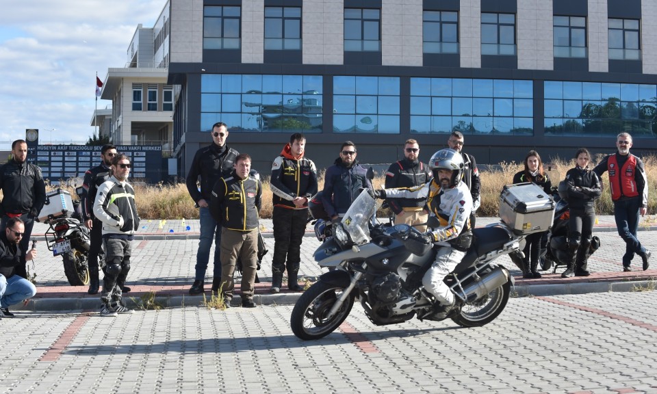 80152364_73743_motosiklet-calistayi-prat