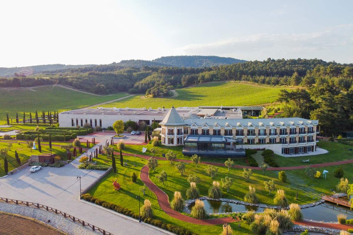 101823_wuciwug_a01b1c38_sato-gibi-otel.jpeg