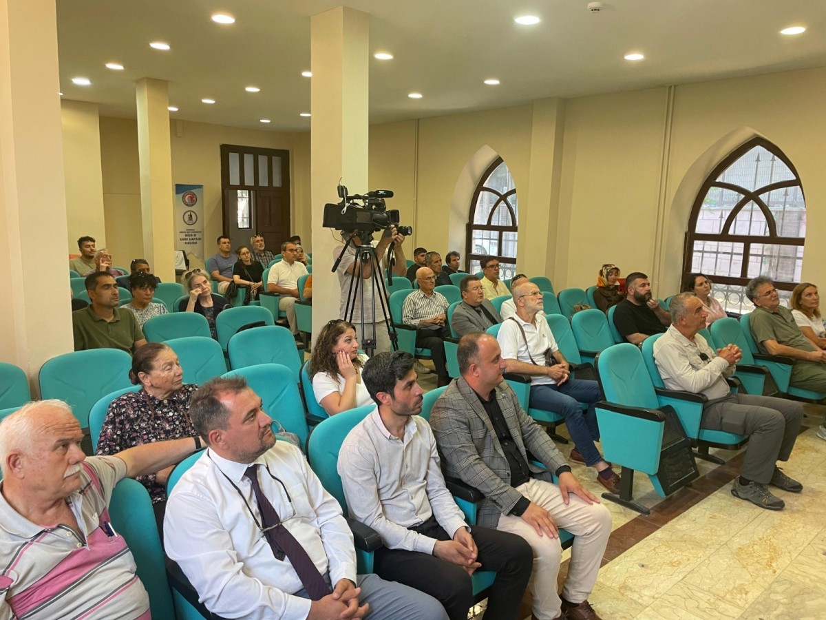 102193_wuciwug_1e4d416d_comu-de-golleri.jpeg