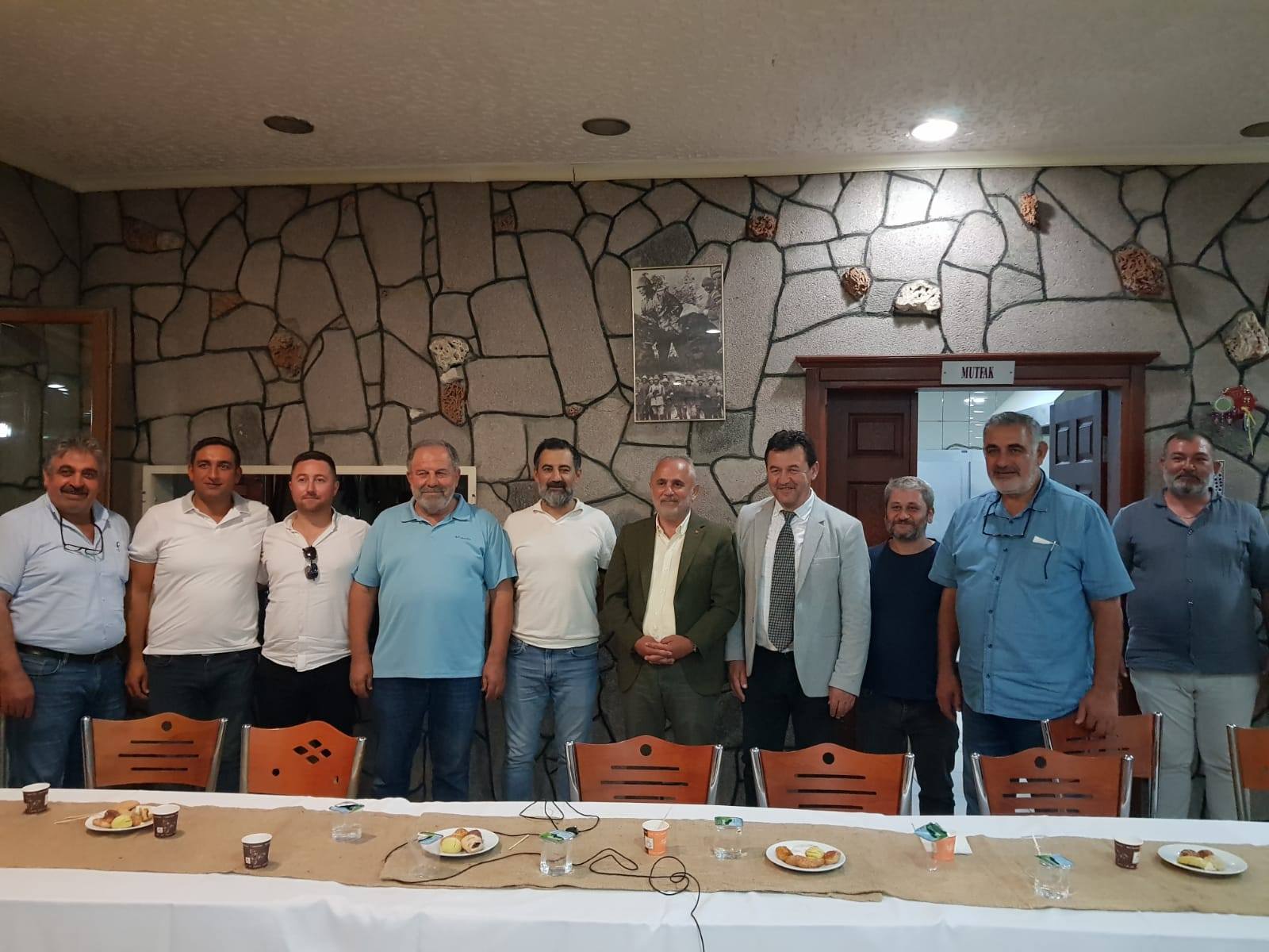 103598_wuciwug_49e11e2d_ak-parti-ayvaci.jpeg
