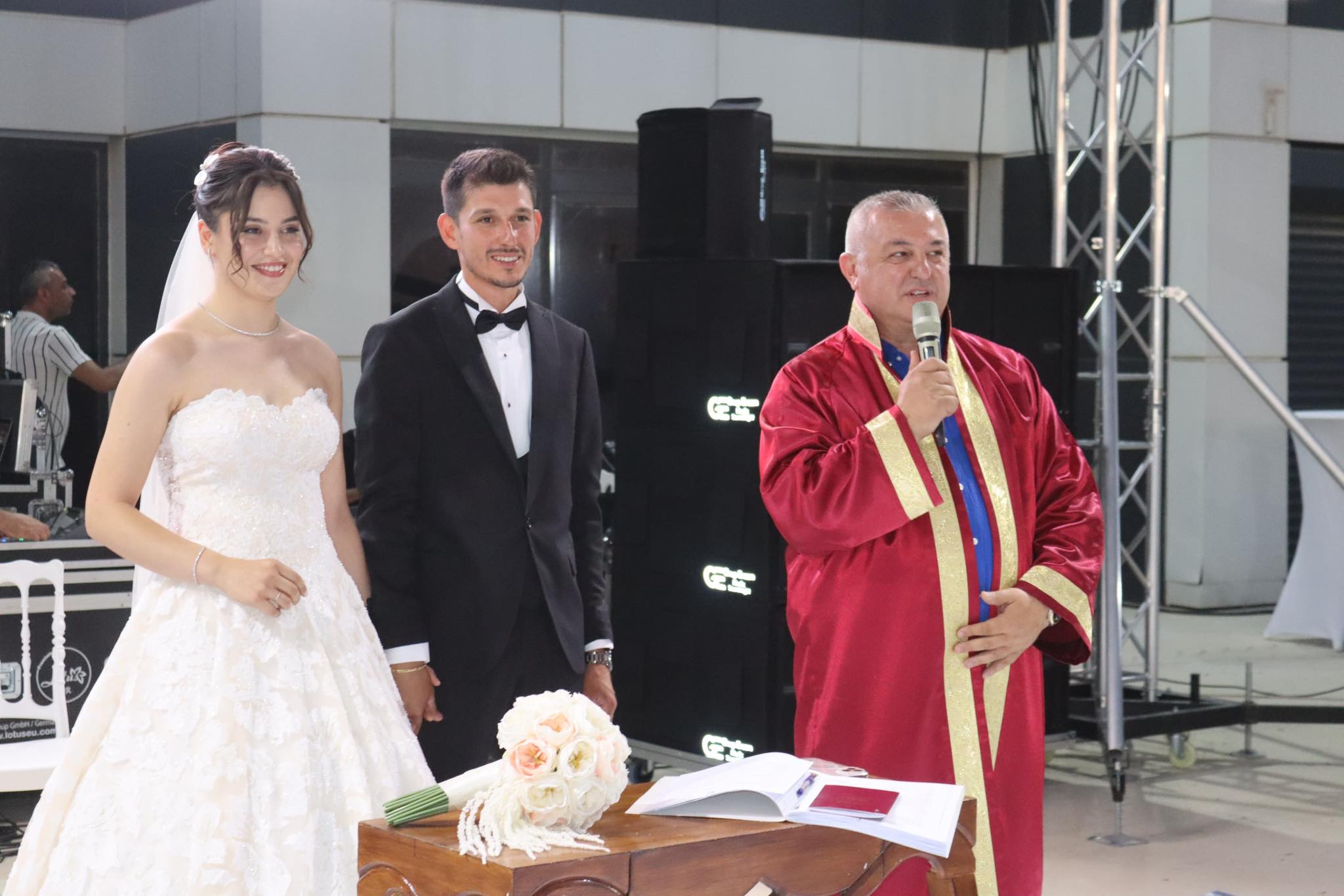 103825_wuciwug_f8b7eaab_onur-ve-ipek-in.jpeg