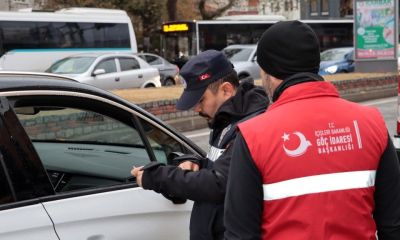 572 Düzensiz göçmen, 32 organizatör yakalandı