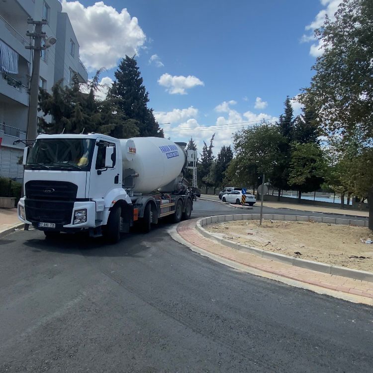 106228_wuciwug_fd532c23_baris-caddesi-y.jpeg