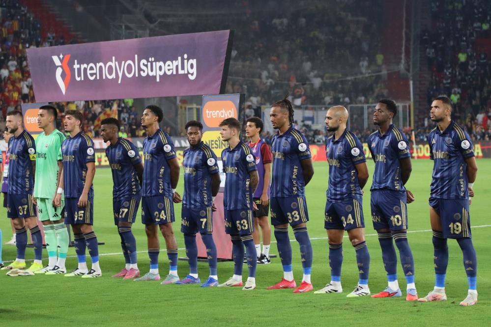 107562_wuciwug_3697de7d_fenerbahce-16-y.jpeg