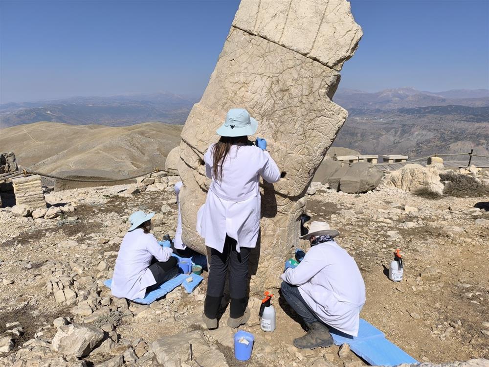 107766_wuciwug_ec7bc49f_nemrut-un-dev-h.jpeg