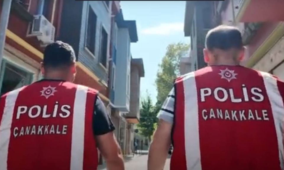Çanakkale Emniyeti'nden günübirlik ev ve kiralık araç firmalarına denetim