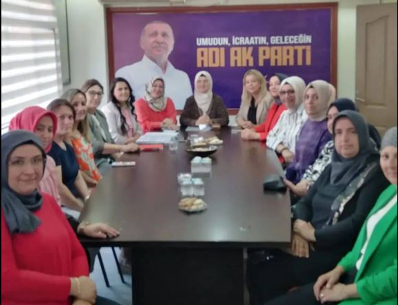 108036_wuciwug_d56d6d6e_ak-parti-kadin.jpeg