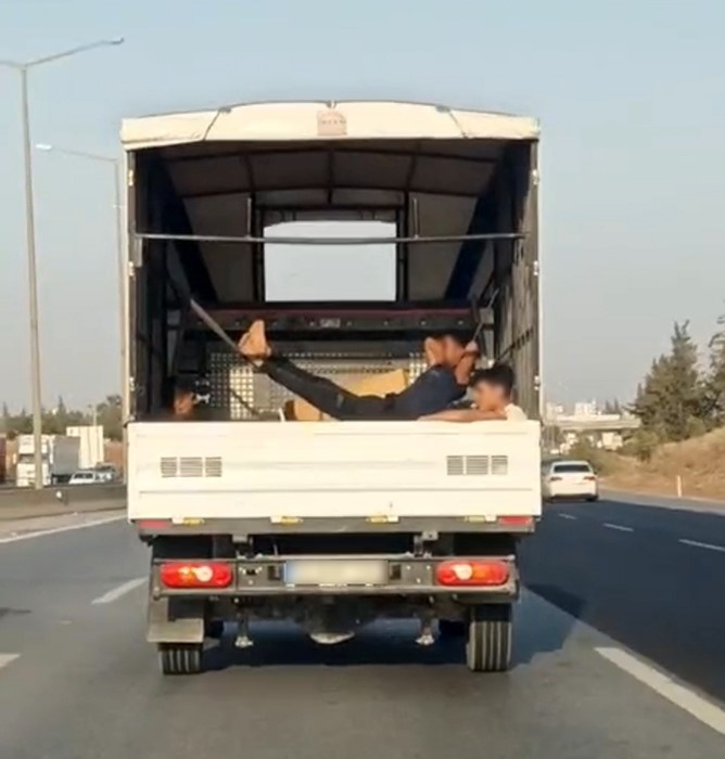 108269_wuciwug_05298da3_biri-kendini-ka.jpeg