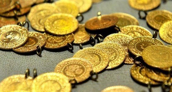 Altın dolu kutuyu sokağa attı