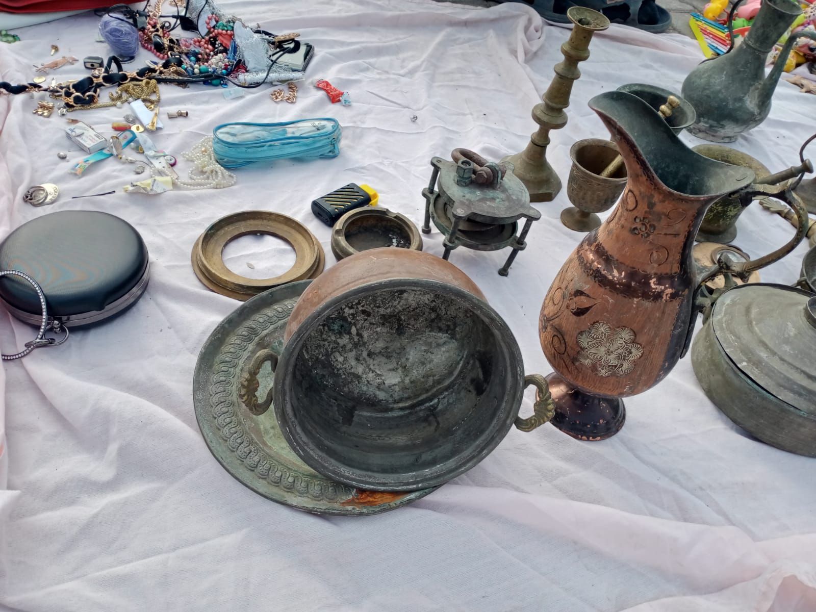 111121_wuciwug_a845e9a0_bakir-esyalar-c.jpeg
