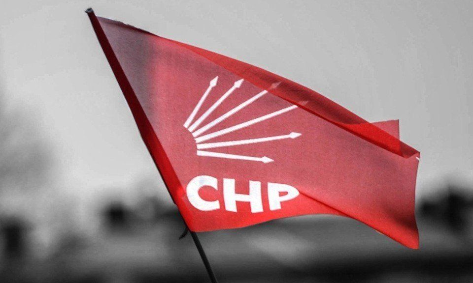 CHP Kadın Kolları’ndan Ezine’deki Kadın Cinayetine Tepki: “Artık Yeter, Kadınların Yaşam Hakkı Korunmalıdır”