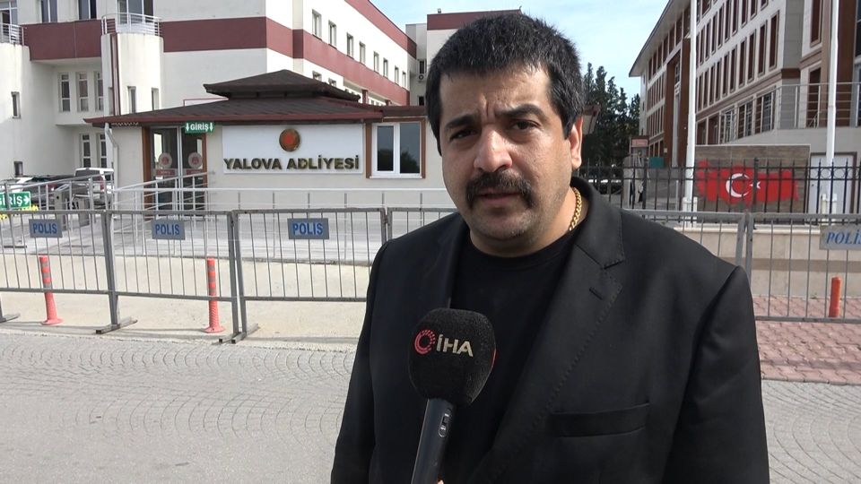 'Annemi öldürmek için bir katil bulur musun'