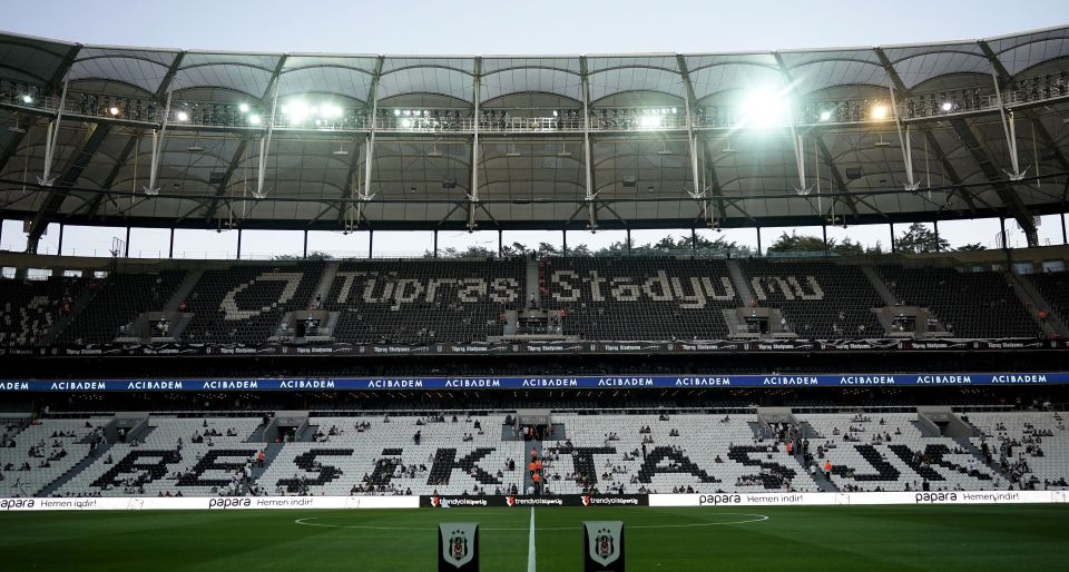 81146344_112985_besiktas-yeni-stadinda-fe