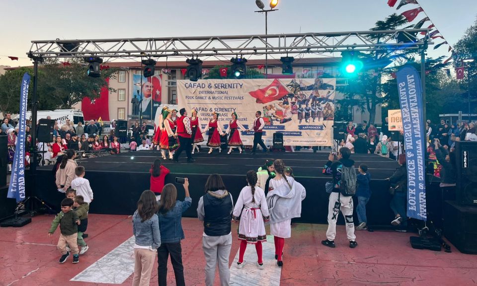 34228013_113041_cumhuriyet-bayrami-kutlam