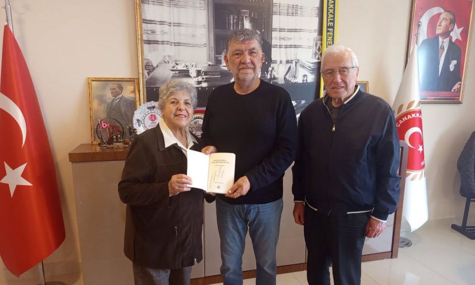 81261072_113188_yazar-yildiz-dan-baskan-e