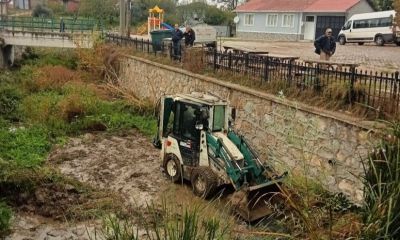 Sel tehlikesine karşı Hacıpehlivan’da dere yatağı temizleniyor