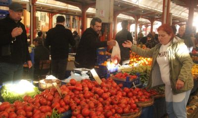 Domateste sezon sonu yağmur indirimi: Kilosu 10 Lira!