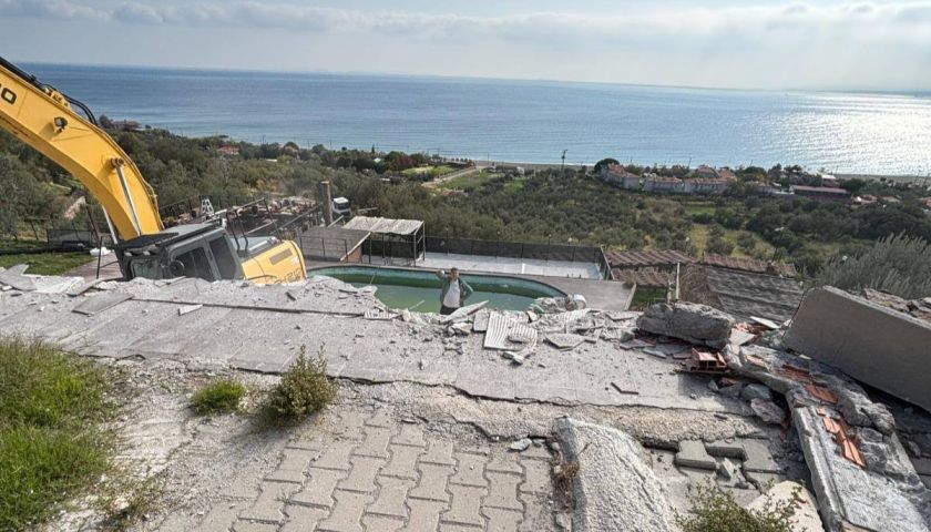 Ayvacık’ta kaçak yapılaşmaya geçit yok