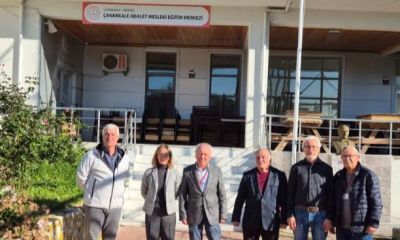 Çanakkale Endüstri Meslek Lisesi Mezunları Derneği’nden Cevat İzdeş’e ziyaret