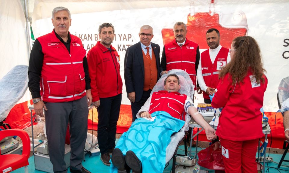 Çanakkale'nin gençleri, kan bağışında ilk üçte