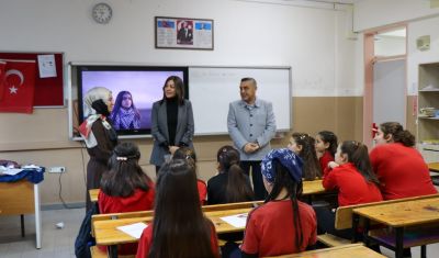 Mine Hayta’dan Hüseyin Akif Terzioğlu Ortaokulu’na Ziyaret