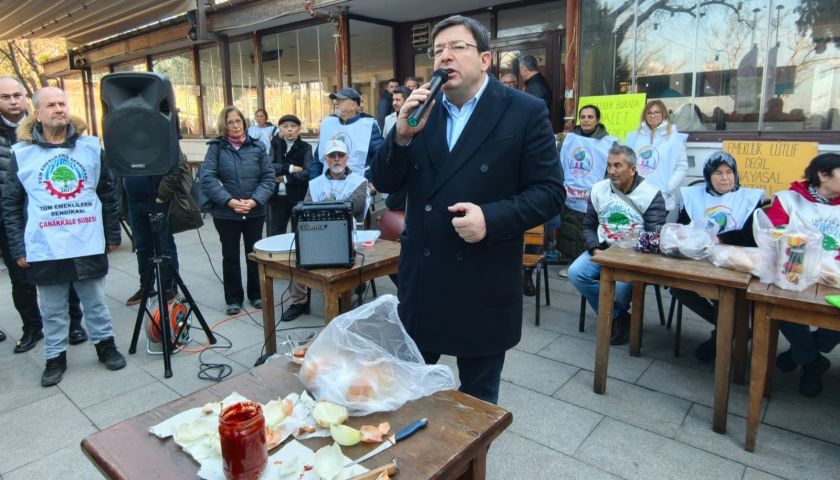 CHP Heyetinden Emekli Nöbetine Destek