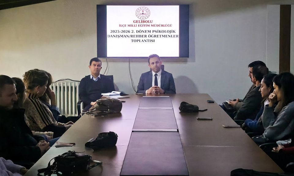 Gelibolu’da öğrencilerin gelişimi için ortak akıl toplantısı gerçekleşti