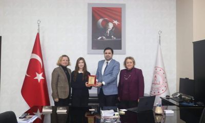 Aysu Ferah “Mısralarda Ailem” Şiir Yarışmasında İl Birincisi oldu