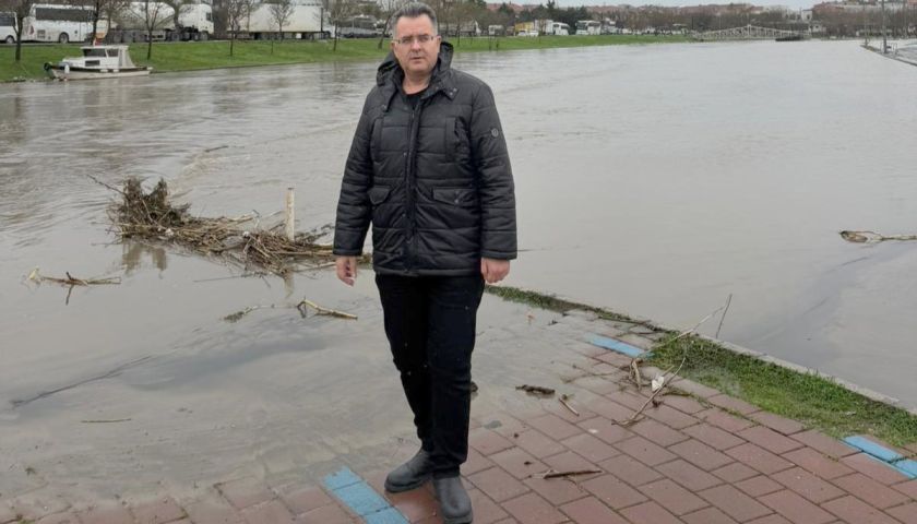 Murat Çağlayan’dan Taşkın Tepkisi: “Günü Kurtaran Değil, Geleceği Planlayan Anlayış Şart”