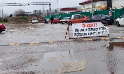 Kepez Çayı Taştı, Sahil Yolu Ulaşıma Kapatıldı