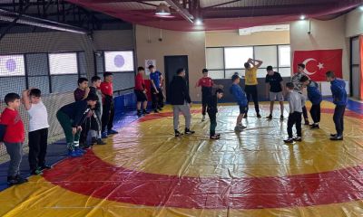 Ayvacık’taki spor kurslarına yoğun ilgi