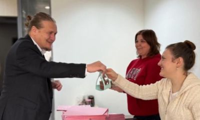 Başkan Öztürk, Görev Başındaki Kadınları Ziyaret Etti