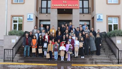 Çanakkale Okuyor Projesi’nde Dereceye Giren Öğrenciler Ödüllerini Aldı