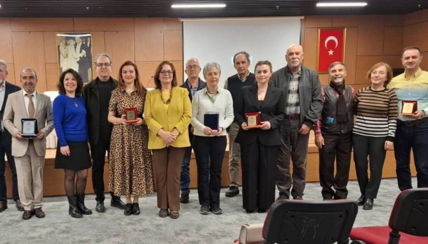Tıp Bayramı’nın 199. Yılında Çanakkale'de Hekimlere Kıdem Plaketi