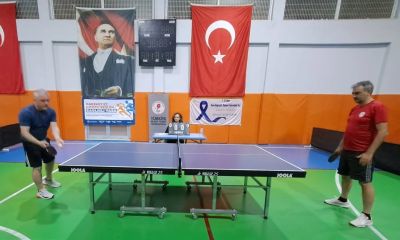 Çanakkale'de 14 Mart Tıp Bayramı Masa Tenisi Takımlar Turnuvası yapıldı