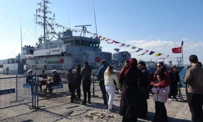 Çanakkale'de Deniz Kuvvetleri Komutanlığı'na bağlı savaş gemileri 18 Mart için ziyarete açıldı